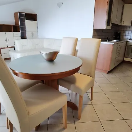 Skaline Апартаменты Малинска