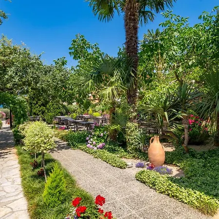 Διαμέρισμα Skaline *