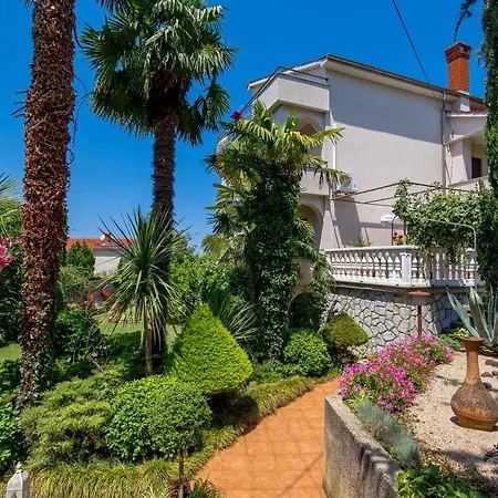 Apartment Skaline Malinska